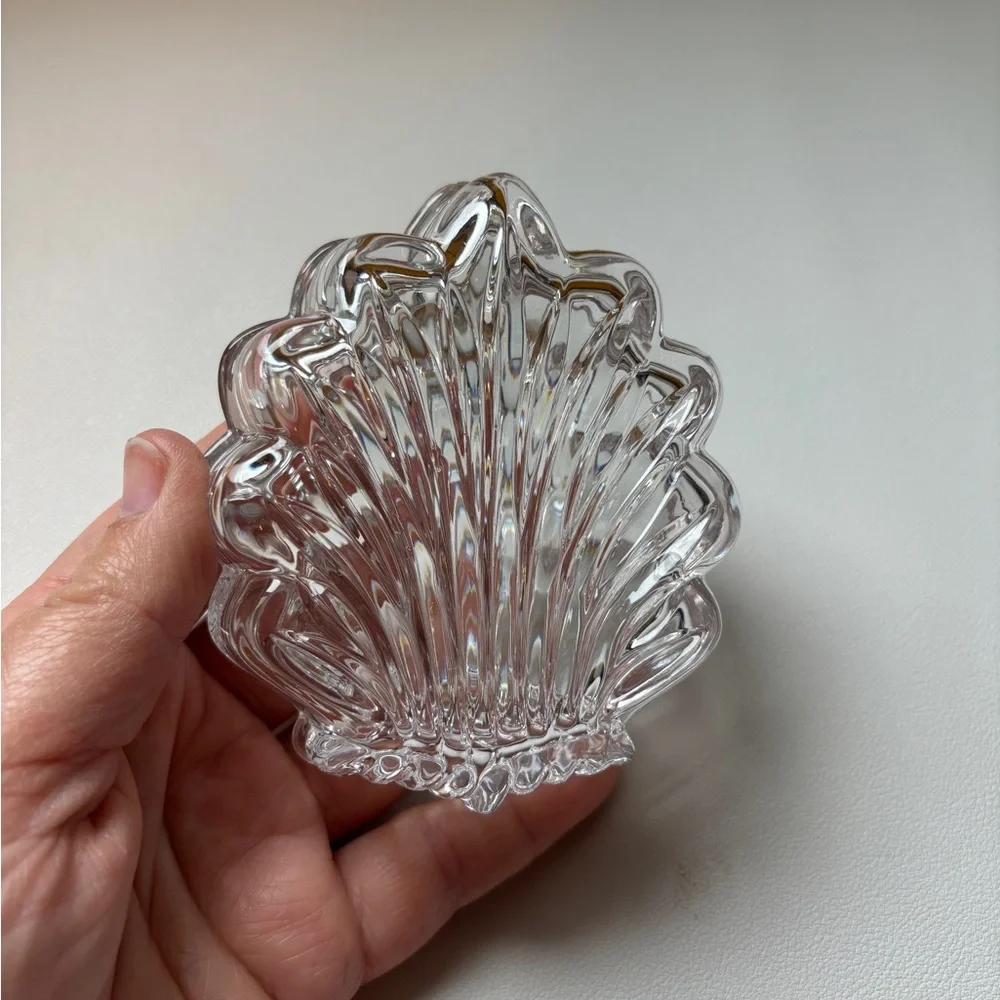 Gorham Crystal Trinket Box Chantilly Shell Vintage